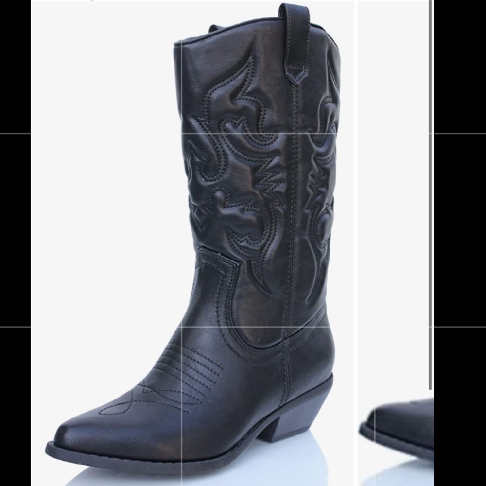 Black Cowboy Boots